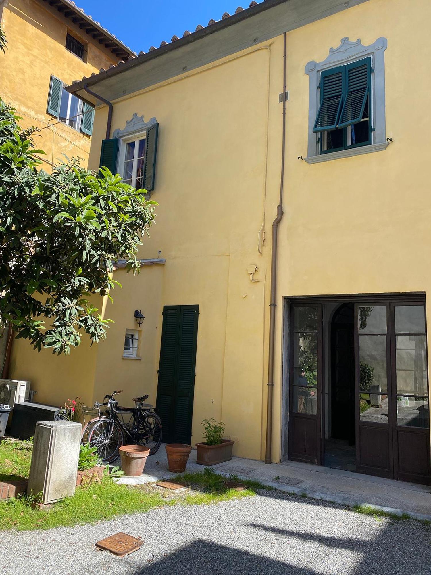 Отель L'Antica Casa Sui Lungarni Di Пиза Экстерьер фото